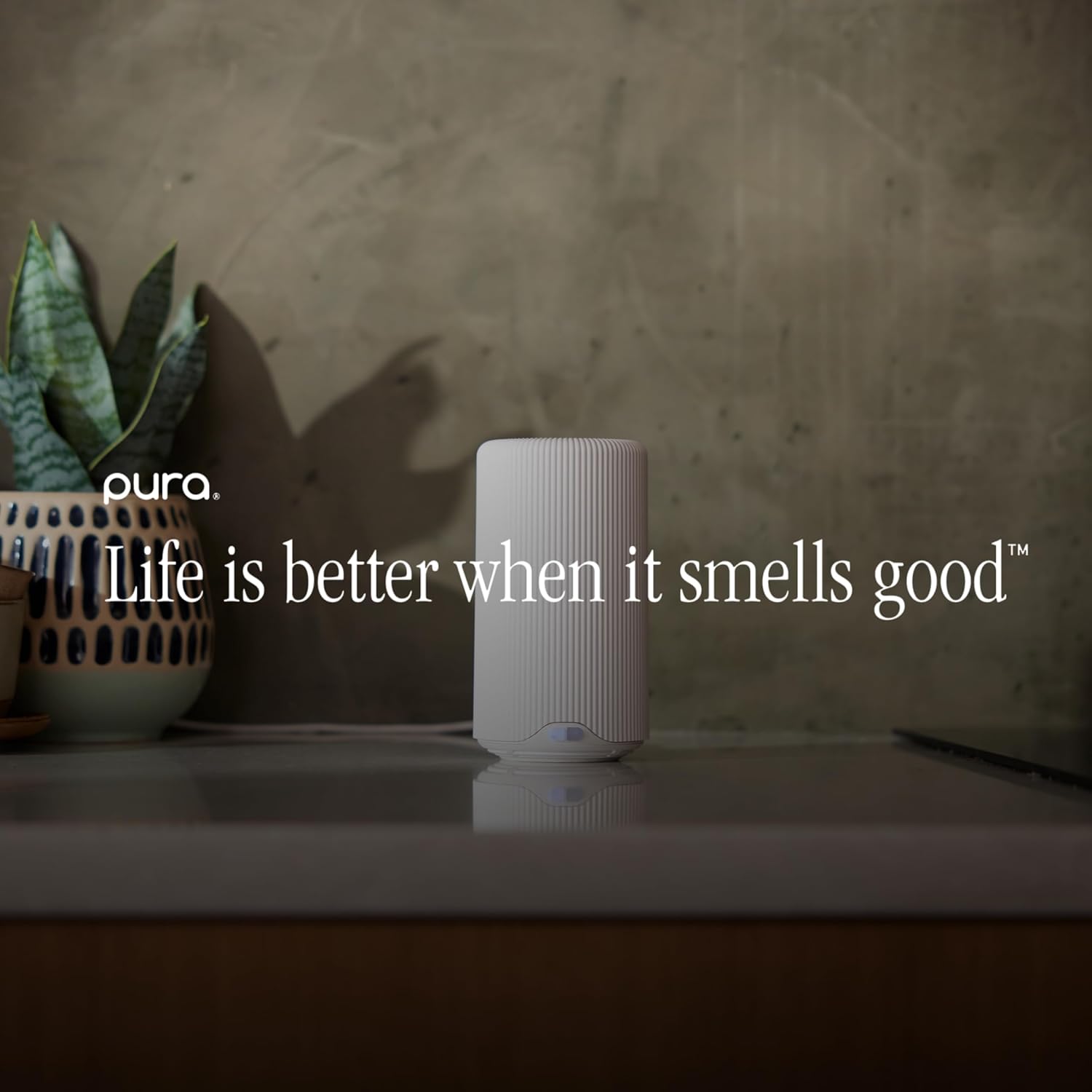 plus - Smart Fragrance Diffuser for Large Spaces - Automatic Fragrance Vial Detection - Wi-Fi Smart Diffuser for Luxury Home Scenting - White